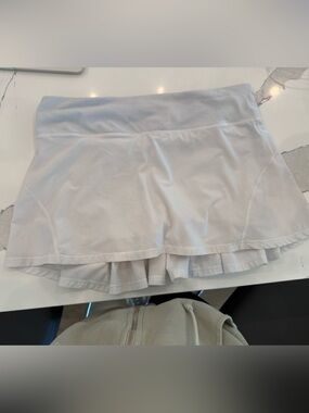 lululemon Circuit Breaker White Pleated Tennis Skirt/Skort